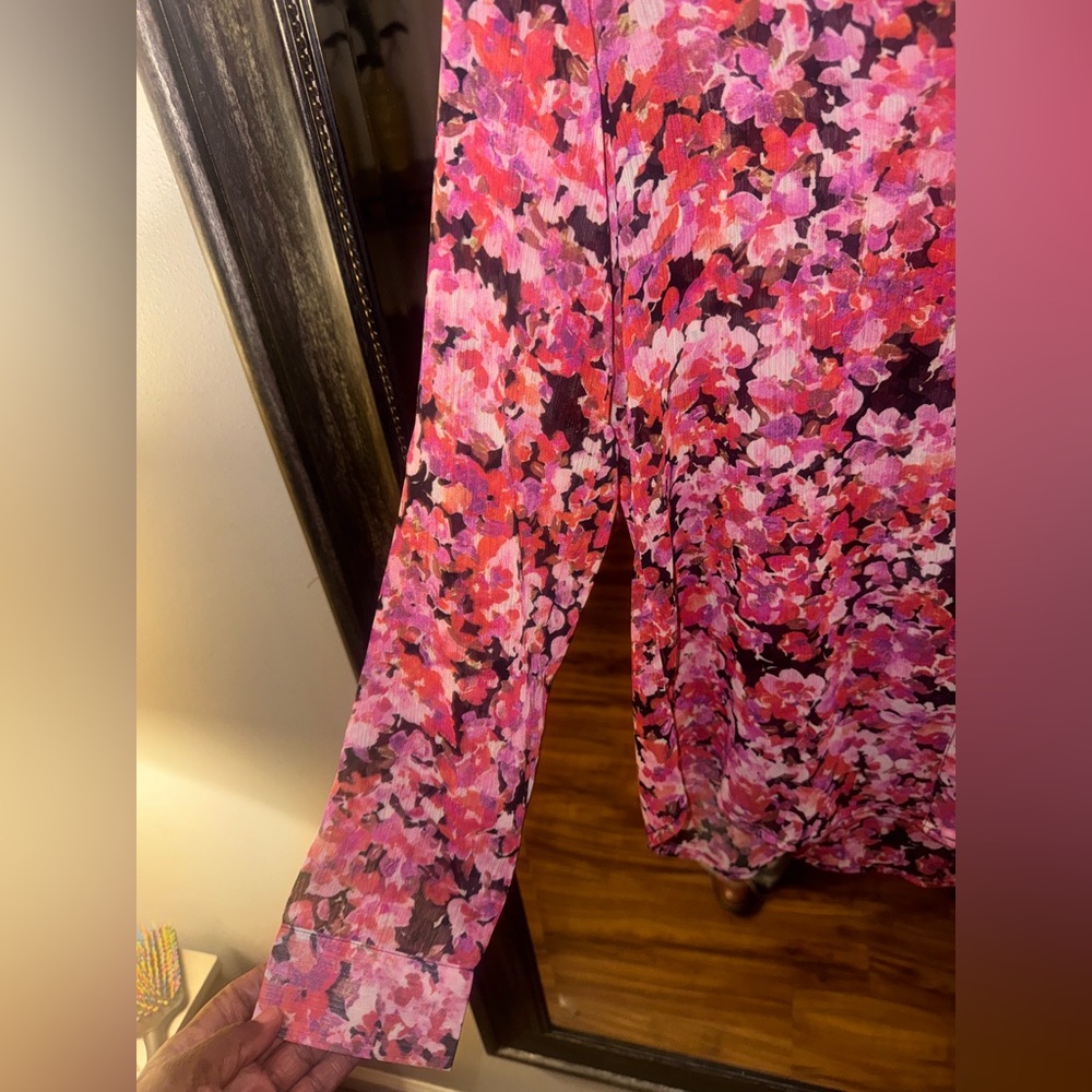 NWT Kut from the Kloth Vibrant Pink and Purple Floral Blouse - Picture 8 of 8